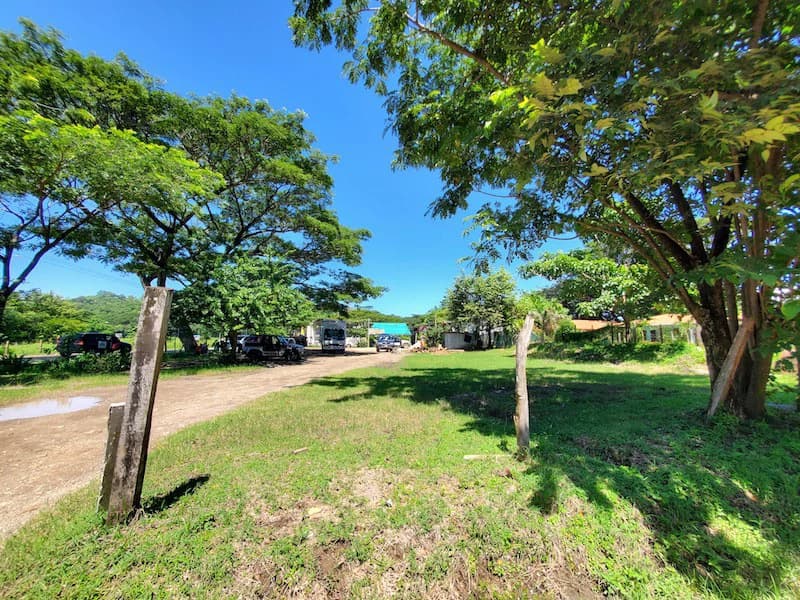 Vista Campo Samara: Unique opportunity to buy a lot with an amazing view close to the center of Samara, perfect for any kind of business - photo 8
