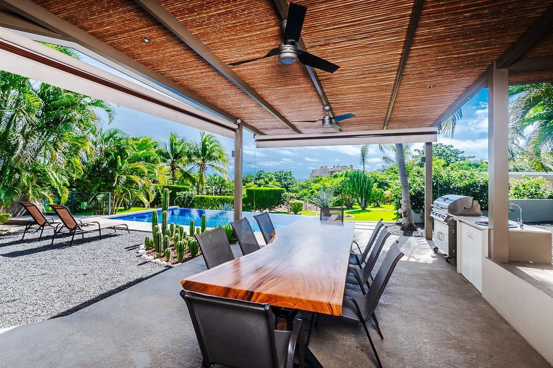 Casa Amani: Luxury Ocean-View Estate & Investment Opportunity in Tamarindo! - photo 38