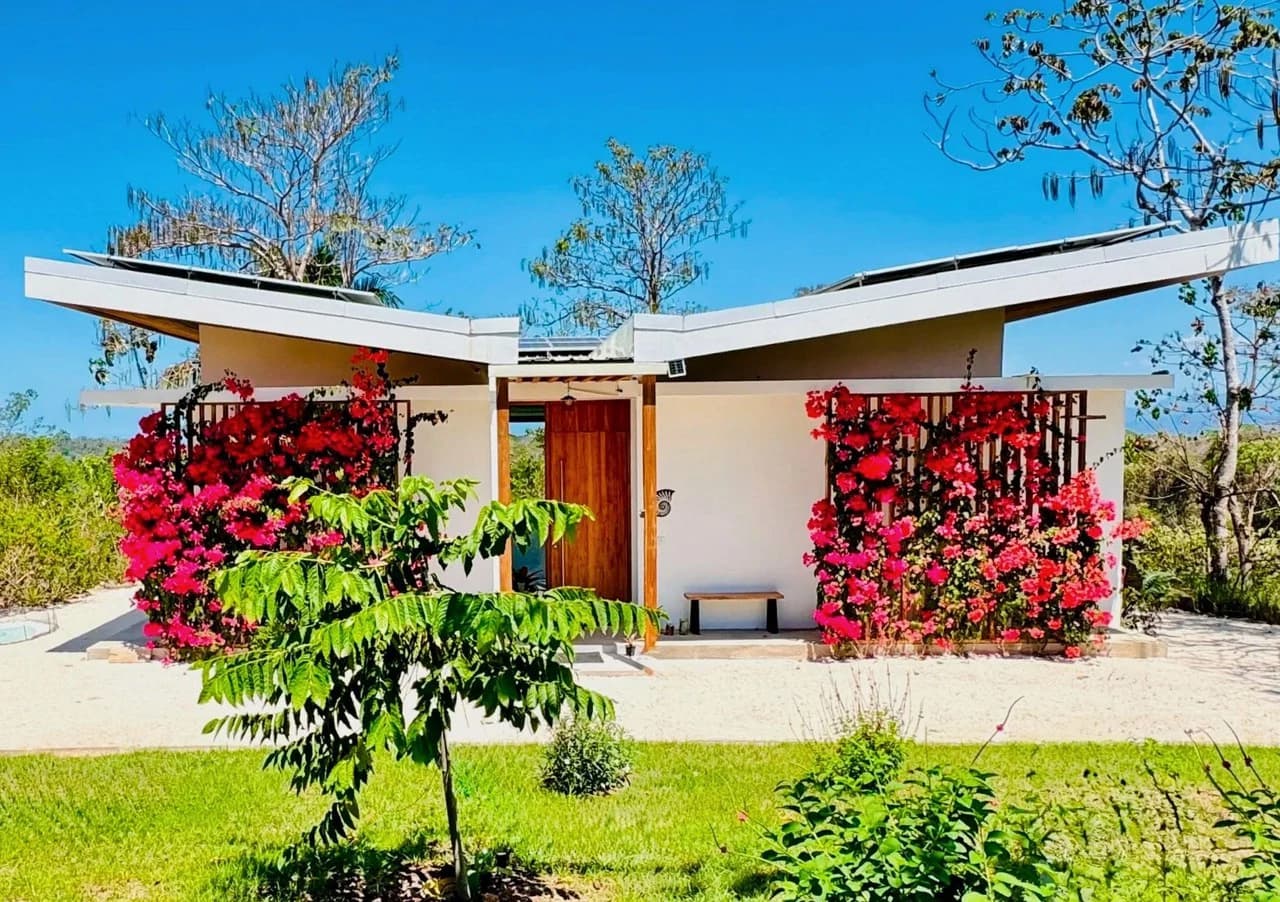 Casa Lilith: $1.39 Million - Luxury Jungle Estate with Guest House in The Ark Community, Santa Teresa Costa Rica - photo 73