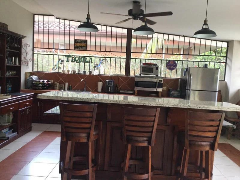 Amazing Casa Solara in Bejuco!: Huge home with pool on oversized lot close to the beach! - photo 33