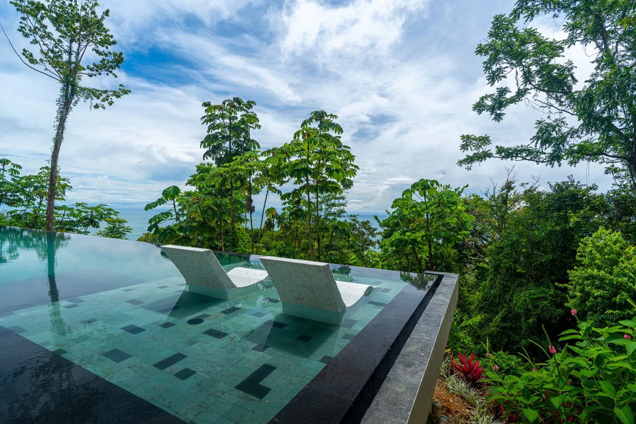Acqua Blu: Mountain House For Sale in Escaleras - photo 89