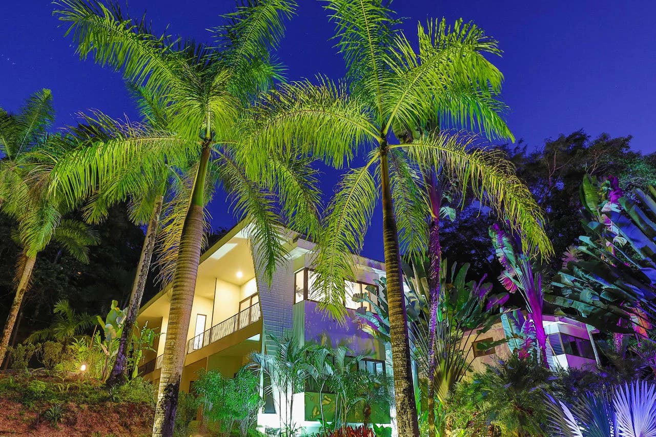 VILLA #1: Luxury apartment overlooking the beautiful forest, on the second level with 2 bedrooms for sale - photo 38