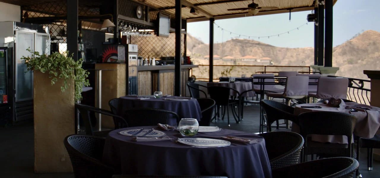 The Lookout Restaurant: Turnkey Business Ocean View Restaurant Coco Beach - photo 11