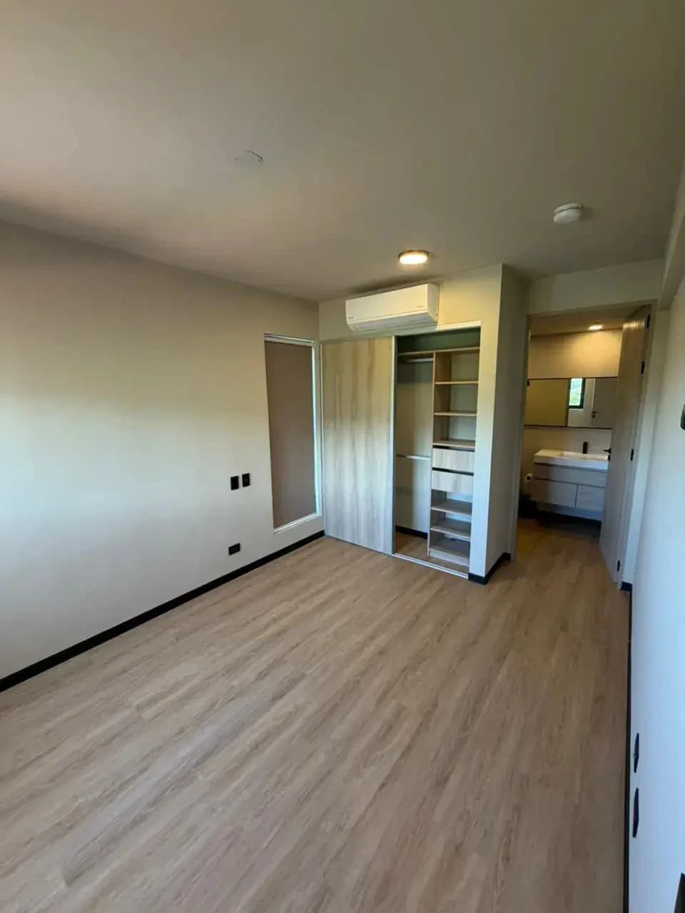 Santa Ana Luxury Residence with Mountain Vistas, Private Pool & Resort Amenities - photo 10