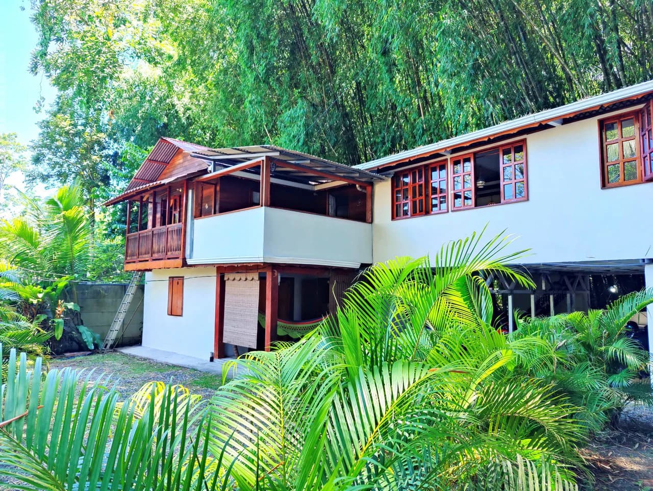 Charming 6 Bd/5 Ba Multi-Unit Rental Property - A Versatile Investment Opportunity