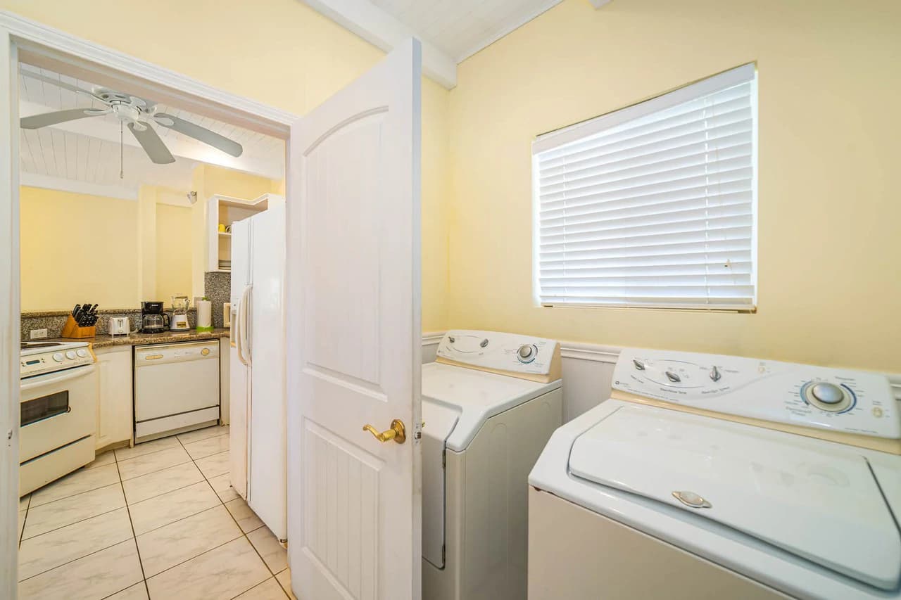 The Sanctuary #3: Ocean View Seaside Condo - photo 14