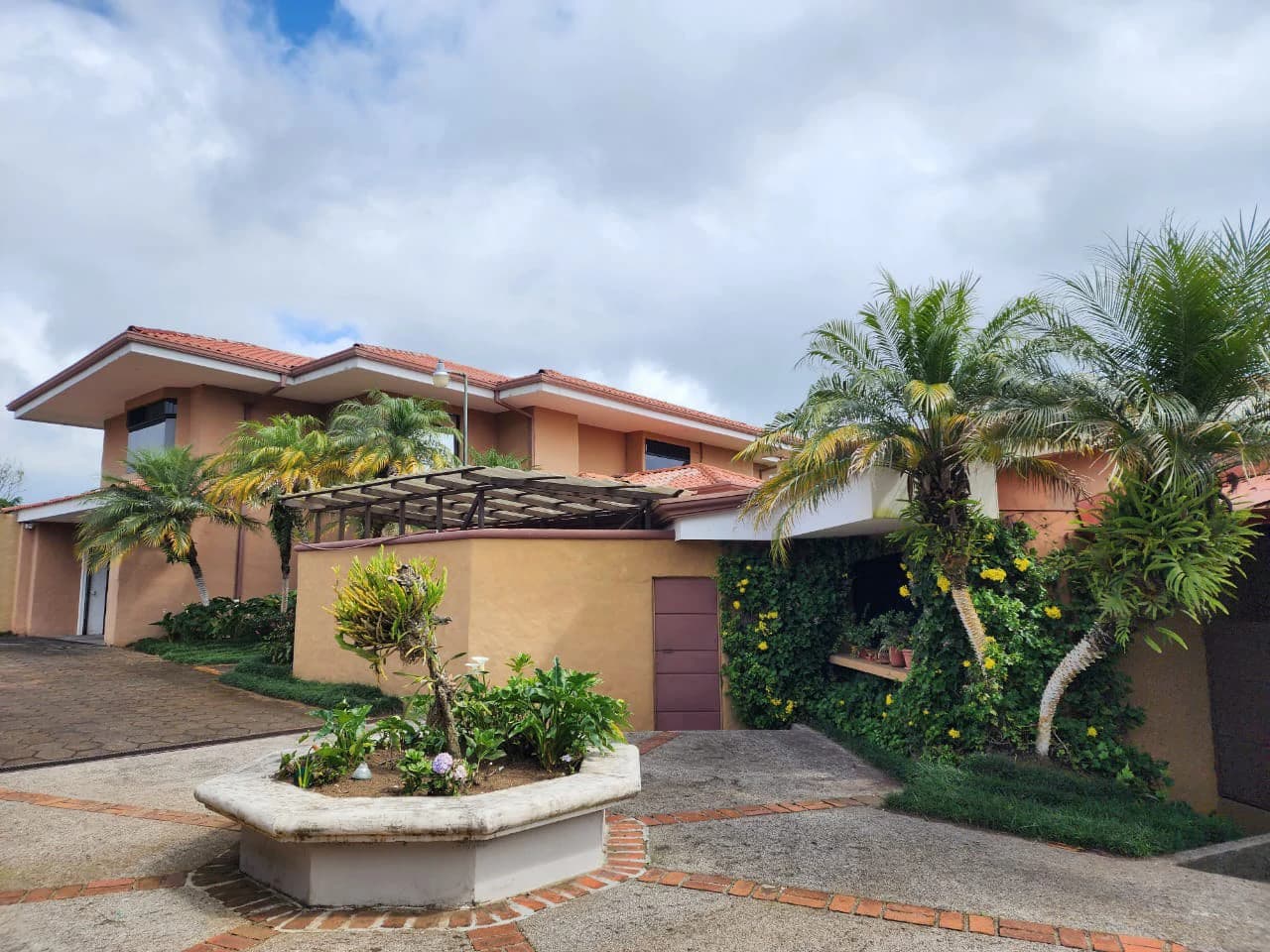 Villa For Sale in San Luis - photo 52