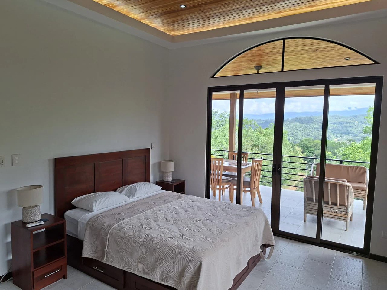 HOLOS Community Modern 2-Bedroom Mountain Home with Diamante Waterfall Views - photo 22