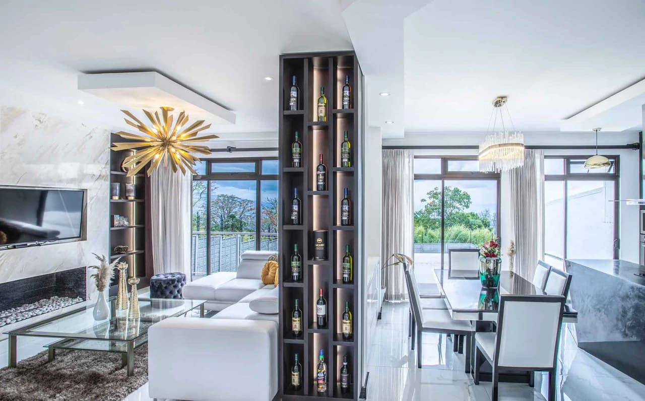 Modern Home with Exclusive Design, Panoramic Central Valley Views and Fresh Climate – Alajuela, Costa Rica - photo 3