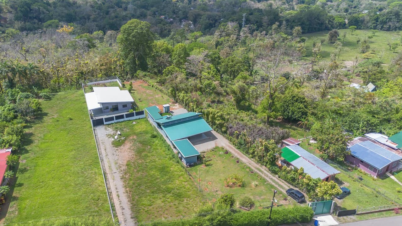 Brand-New Mountain View Home with Pool and Expansion Potential in Villa Nueva, Quepos: House For Sale in Quepos - photo 12