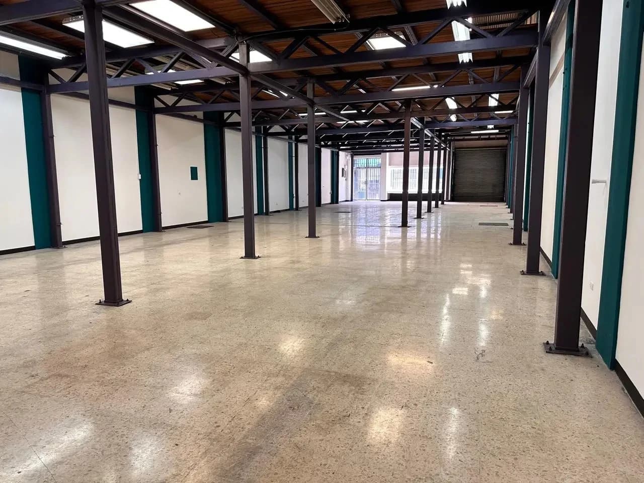 High-Impact Commercial Building in Downtown San José 698 m² of Construction | Catedral District | ZC-2 Zone - photo 8