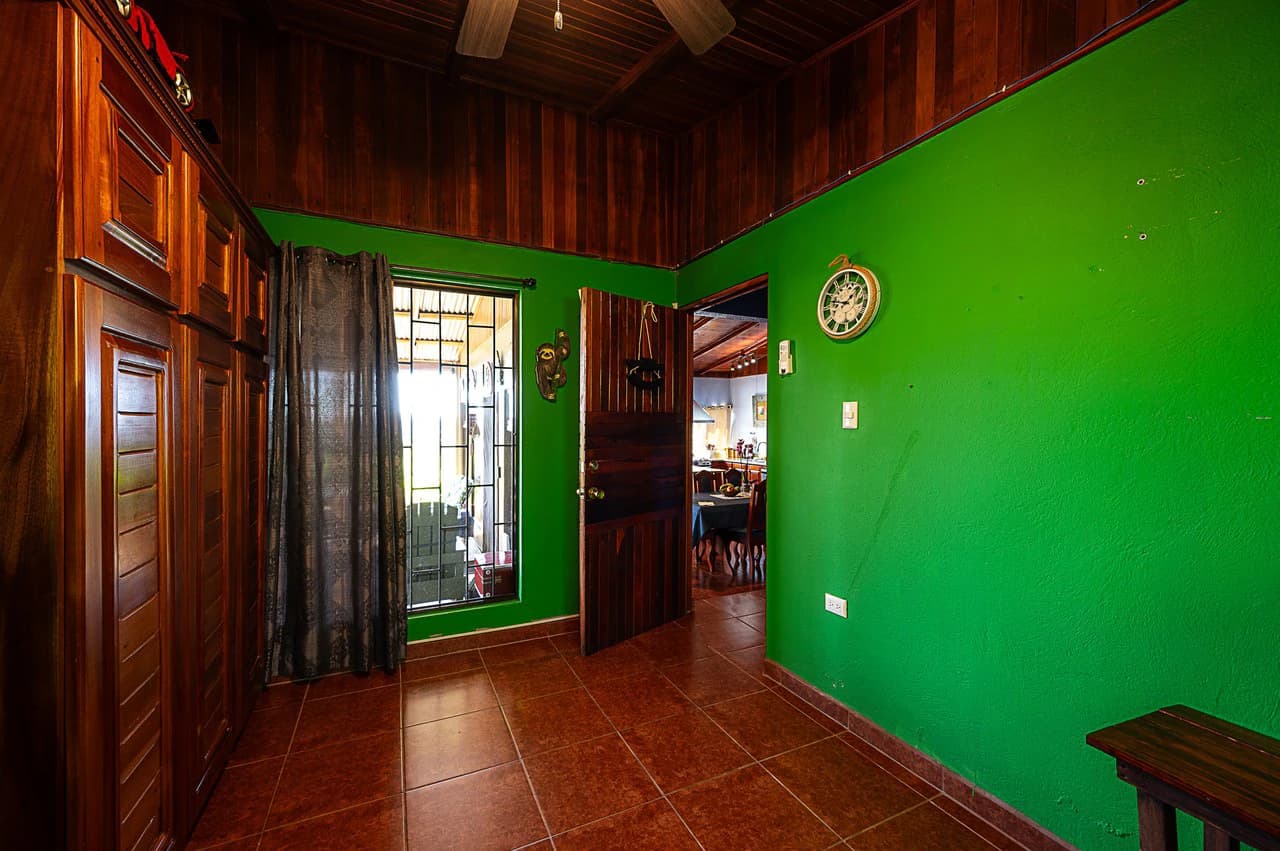 Harmony Haven: Lake Arenal View Home and Guest Casita - photo 8
