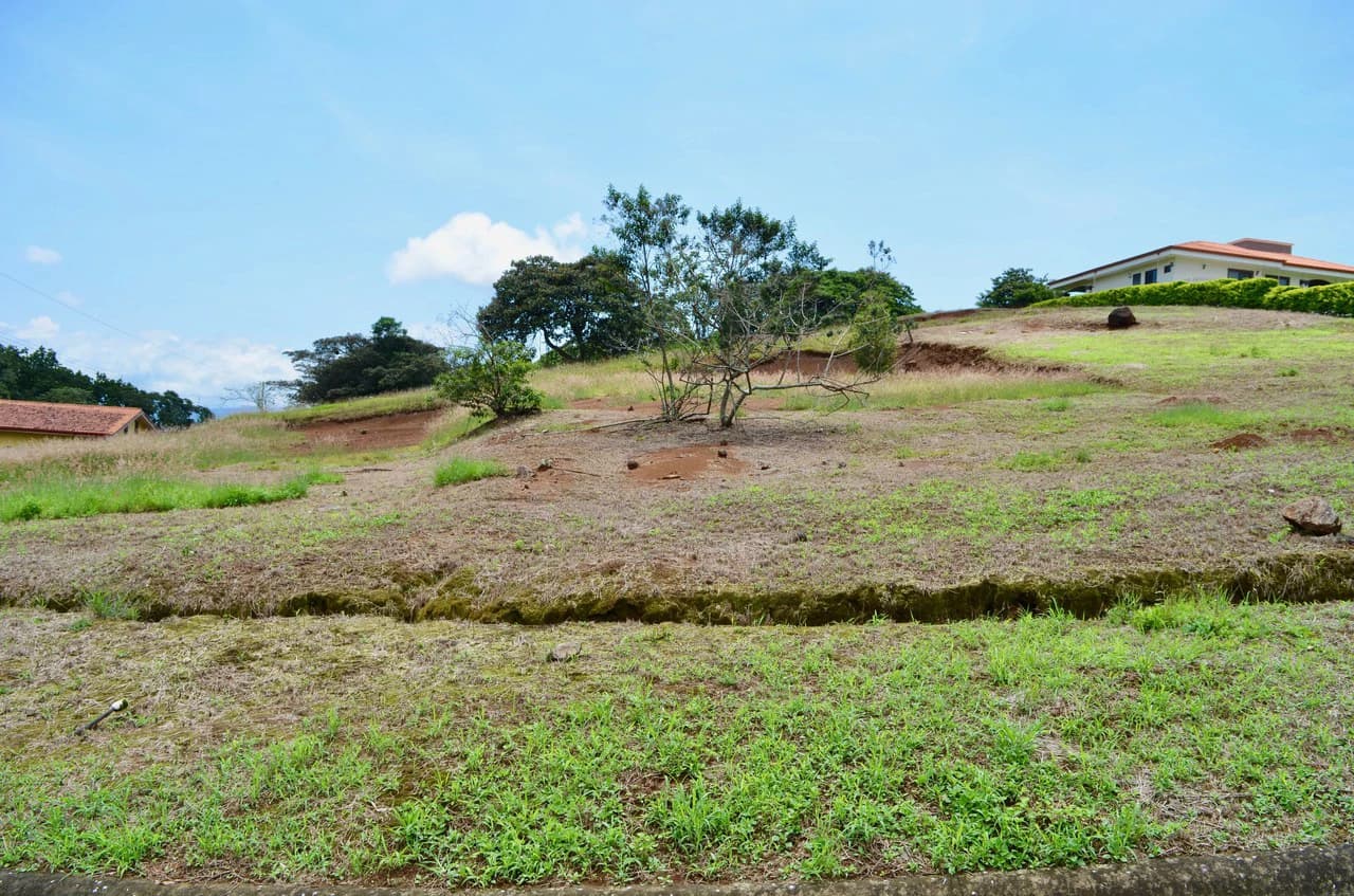 Countryside and Mountain Home Construction Site For Sale in Alajuela - photo 3