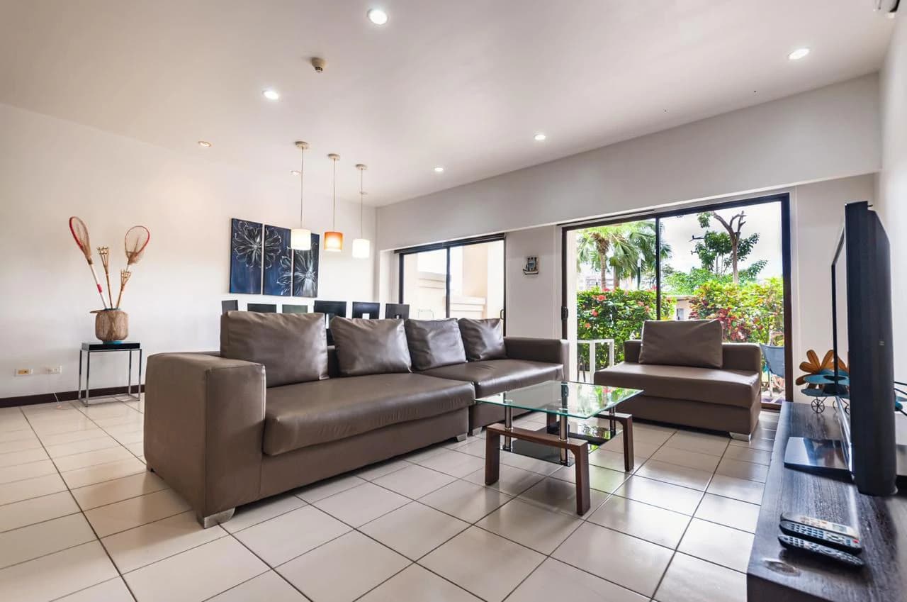 Condo Jaco Bay. Jaco Costa Rica: Near the Coast Apartment For Sale in Jacó - photo 12