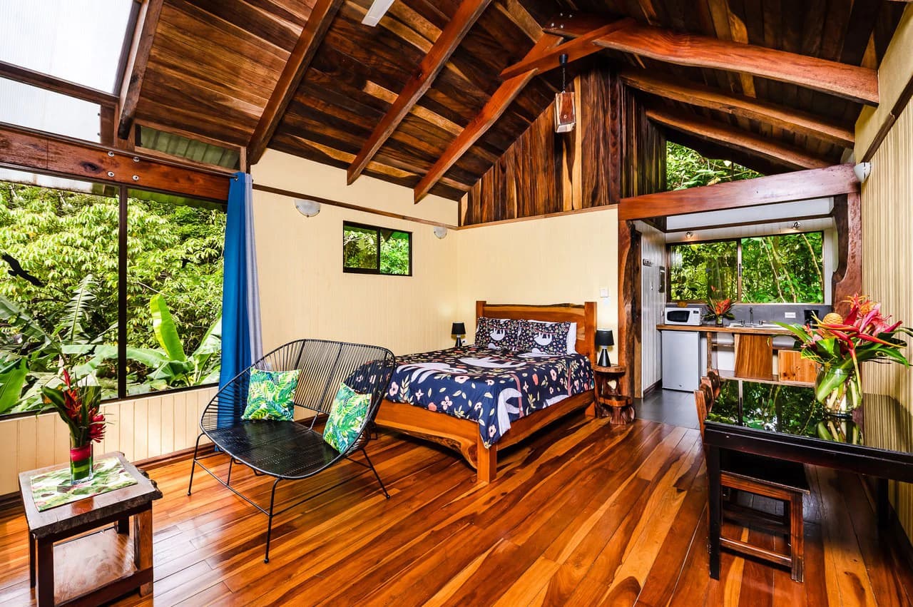Casitas Tenorio B&B: Turnkey Eco-Lodge in Bijagua: Profitable Business, Sustainable Luxury, and Breathtaking Nature - photo 8