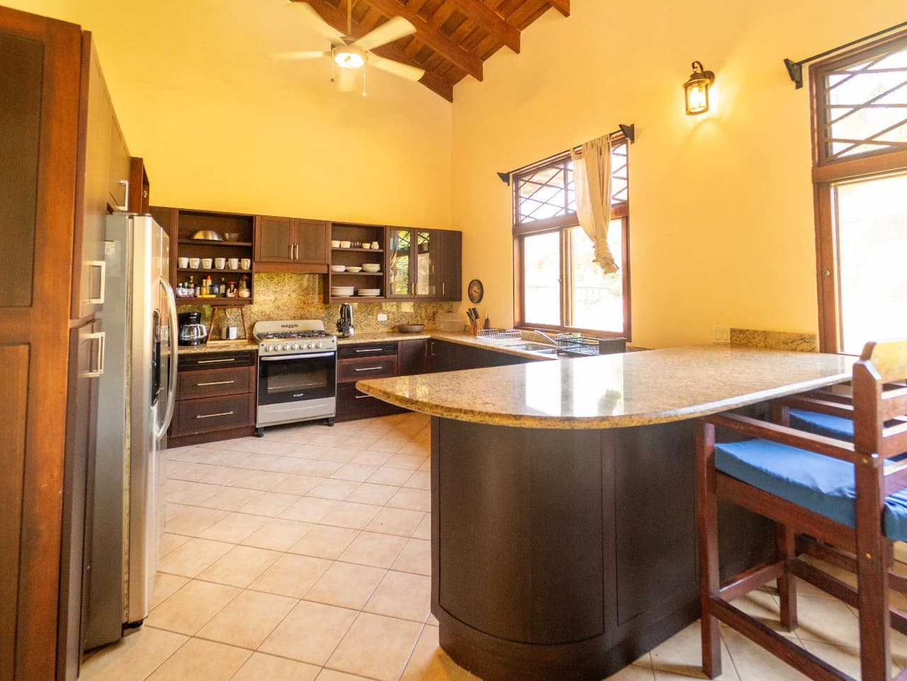 Oasis - Tropical Haven with Two Homes in Carrillo - photo 12