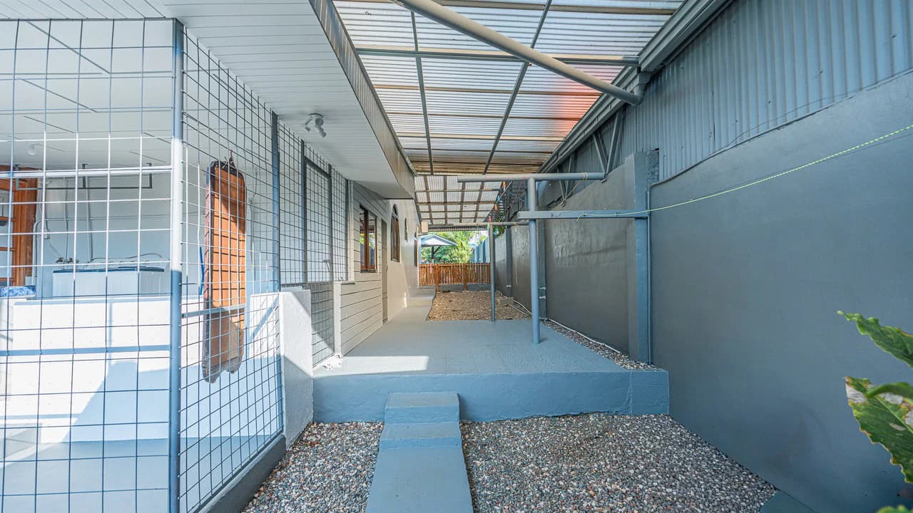 Completely Renovated 5 Bedroom Home in the Heart of San Isidro - photo 73