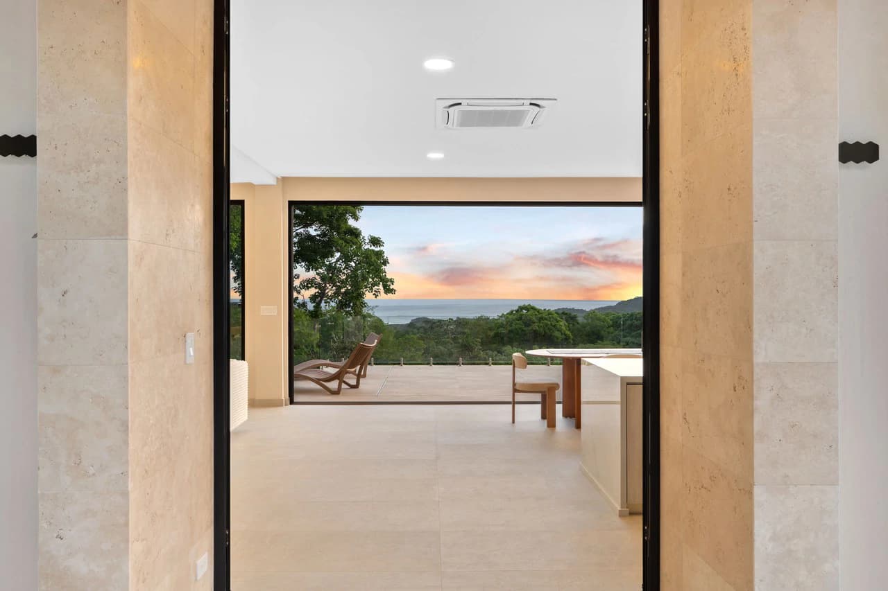 Casa Flores del Mar: Contemporary Ocean-View Home in Las Ventanas - photo 13