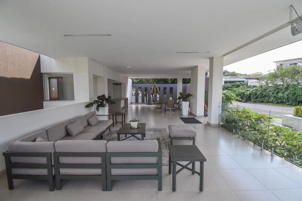 Penthouse con Línea Blanca de 3 habitaciones en Escazú: Apartment For Sale in Guachipelín - photo 41