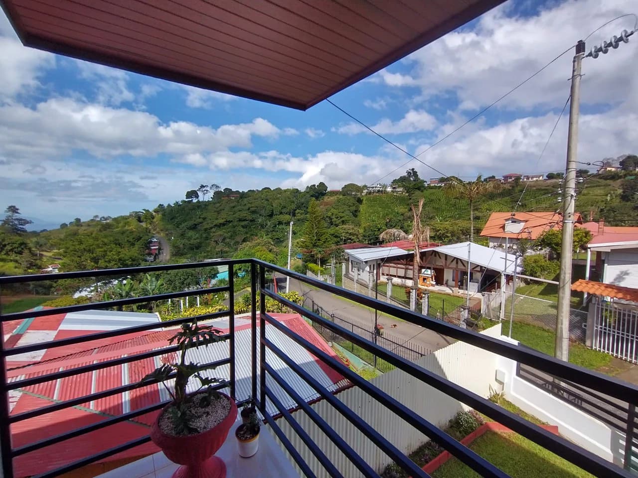 Full Furnished 2-story House for Sale in Grecia: House For Sale in Grecia - photo 4