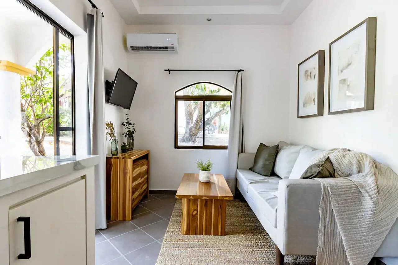 Tamarindo Paradise Condo #6: An income producer walking distance to the beach - photo 8