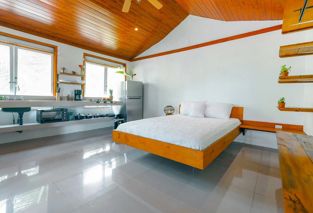 Prime Commercial Opportunity: 10-Bedroom Hotel with Endless Potential in Ojochal - photo 38