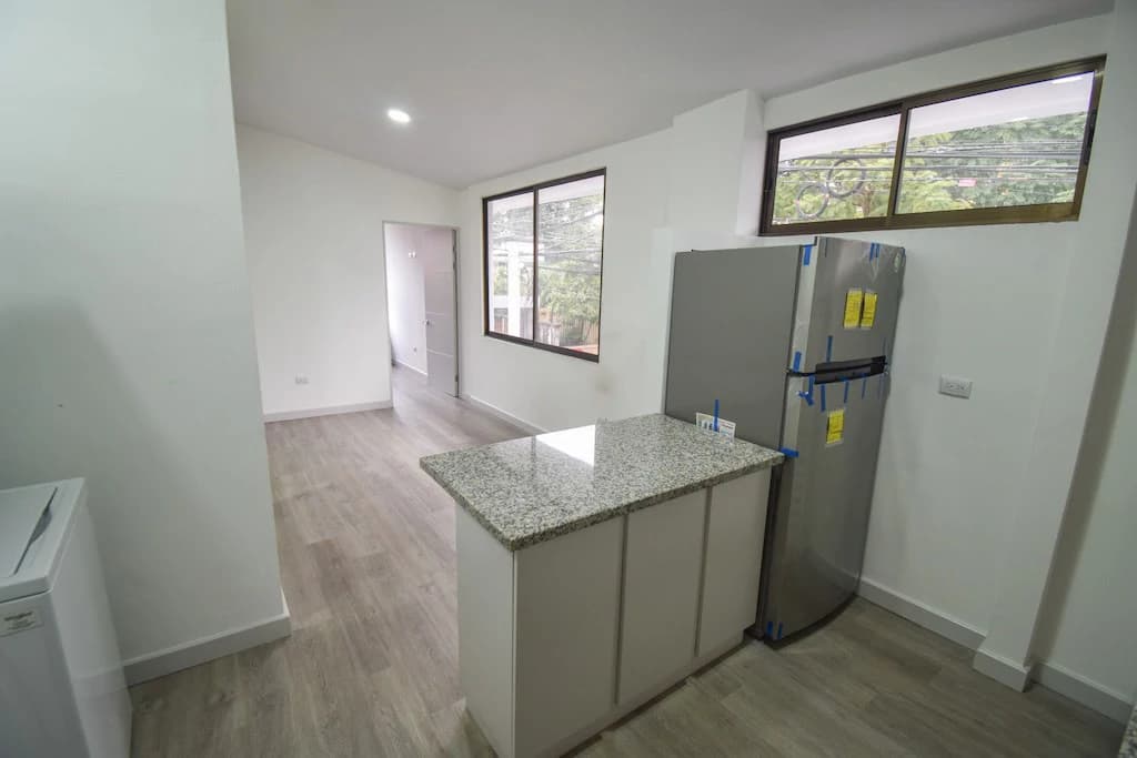 Apartamento con Línea Blanca de 1 Habitación en Barrio Escalante: Apartment For Sale in Barrio Escalante - photo 3