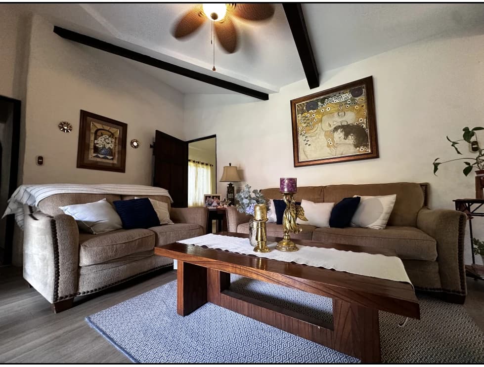 Casa de Luz in Pozos, Santa Ana: Discover Casa de Luz: your refuge in the midst of chaos! - photo 7
