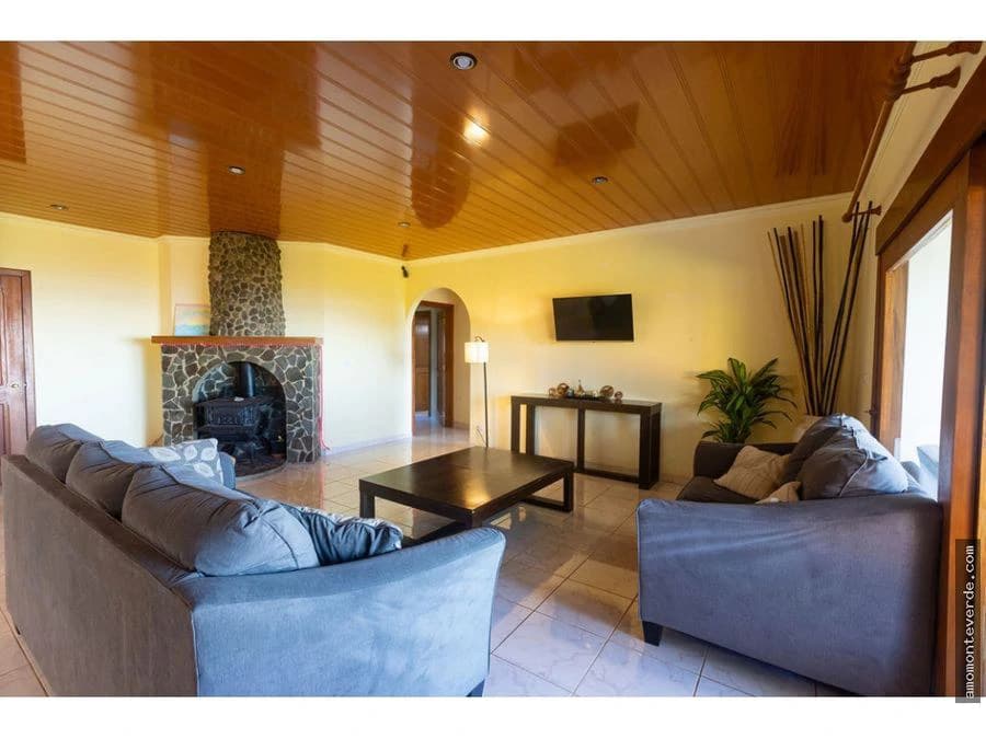 5-Acre Property with 2 Houses and Stunning Nicoya Gulf Views CE0324: 5-Acre Monteverde Retreat with Two Homes and Stunning Gulf of Nicoya Views – Ideal for Eco-Projects or Private Living - photo 30
