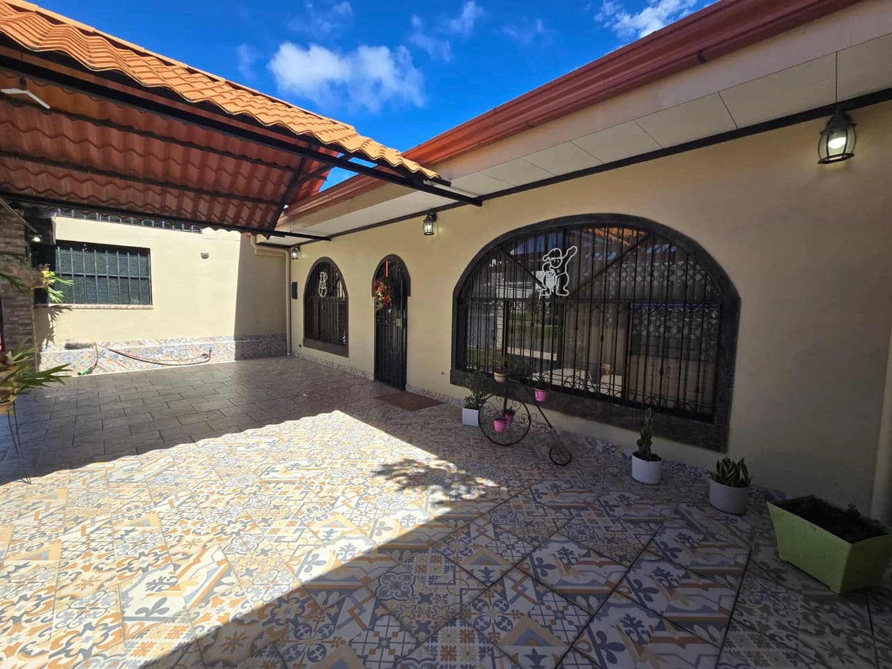 House for sale in Santo Tomás, Santo Domingo - photo 3