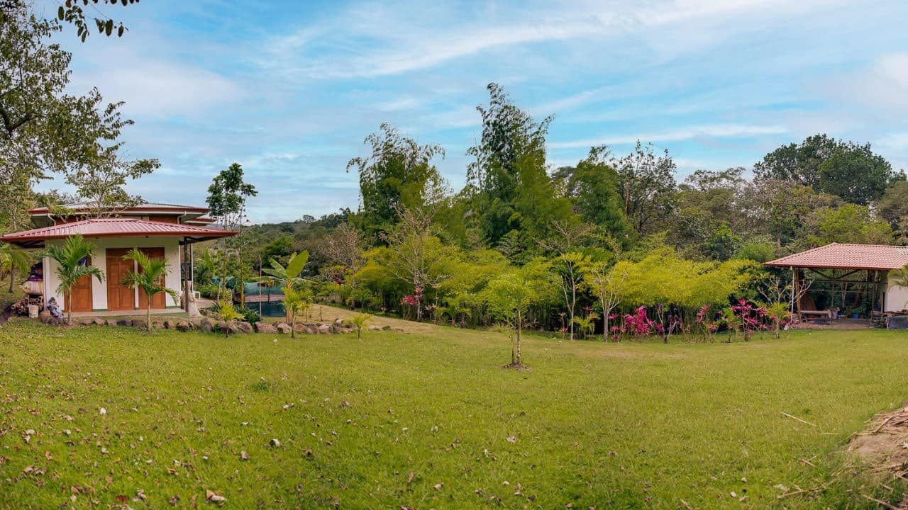 Finca Bambu: DEAL! Unique Luxury Chalet, Guest house and Pool! - photo 12