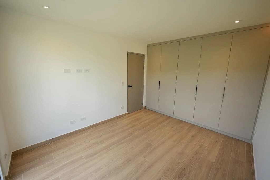 House For Sale in Lindora - photo 38