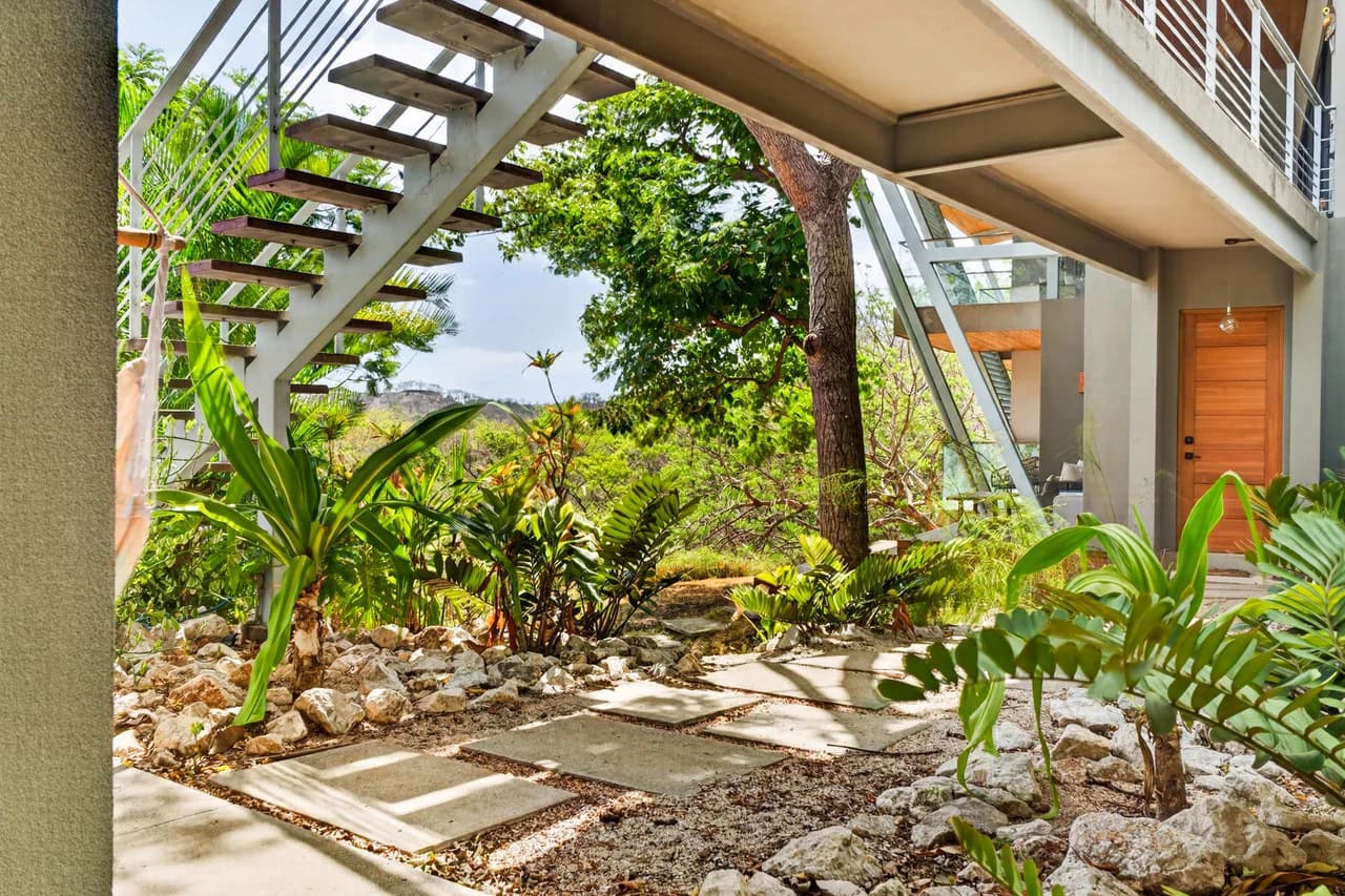 Casa Bosque y Mar: Luxury Ocean & Jungle Retreat in Las Ventanas, Playa Grande - photo 42