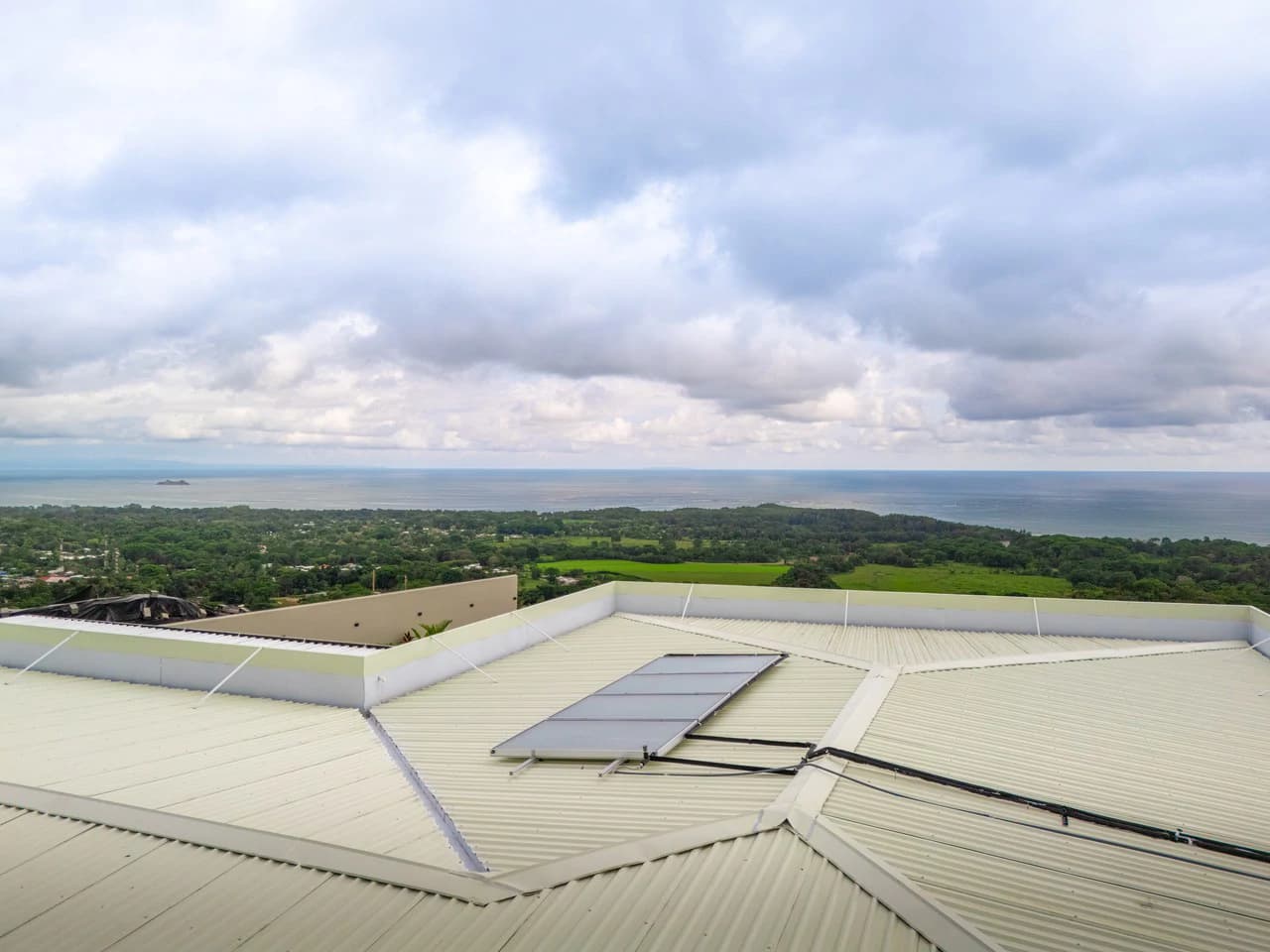 Lion's Gate Sunset Estate - photo 14
