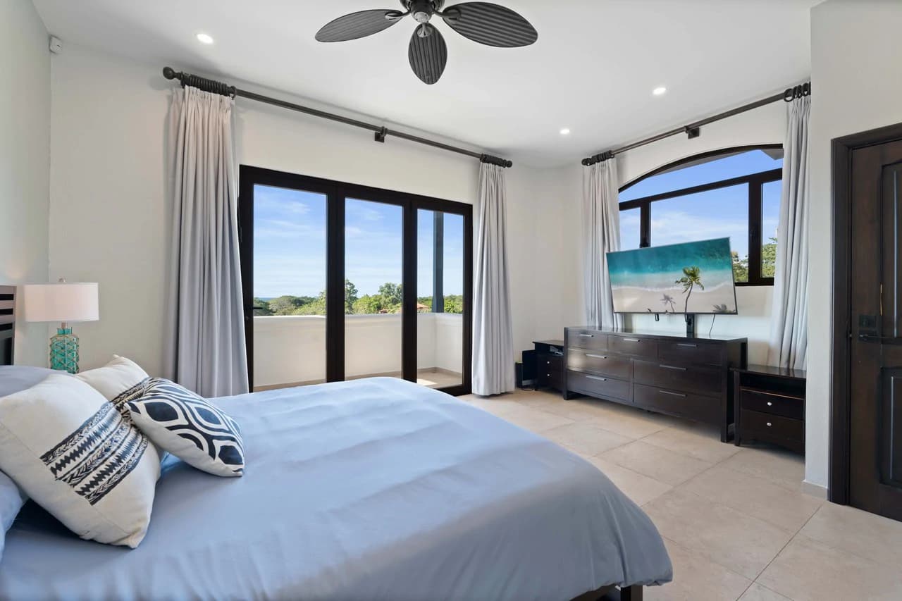 Villa Melina: Reserva Conchal Stunning Ocean and Golf course views - photo 16