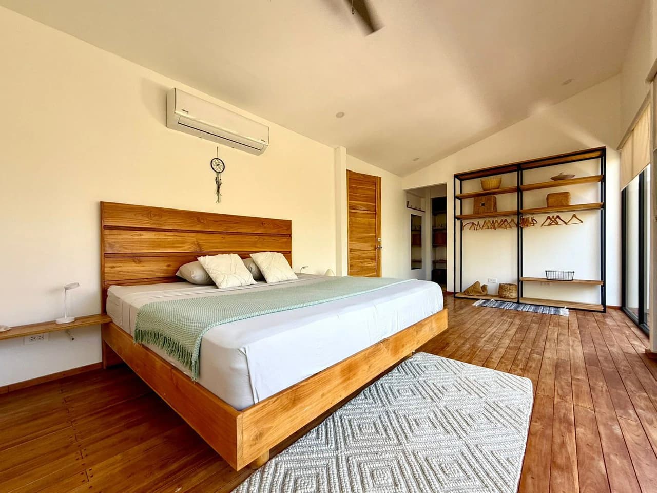 Casa Buddha (Casa Buda): Modern Tropical Home with Pool Near the Beach in Costa Rica $365,000 - photo 12