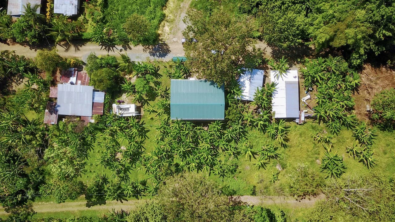 .075 ACRES – 2 Bedroom New Construction Home, Walk to the River, 5min to Playa Matapalo, 15min to Dominical!!!! - photo 27