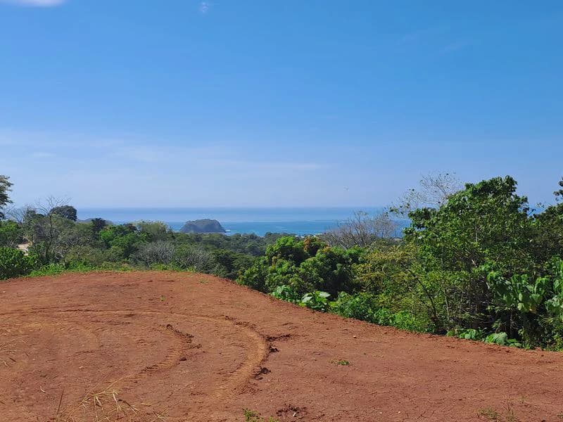 Lote Pacifico: Rare Ocean-View Parcel, Just Minutes from Samara Beach