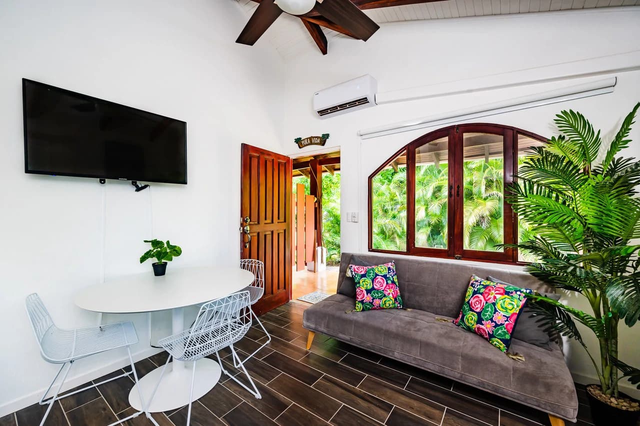 Casa Papaya Villaggio II, 431B: Renovated One-Bedroom Condo Steps from 7 Beaches - photo 4
