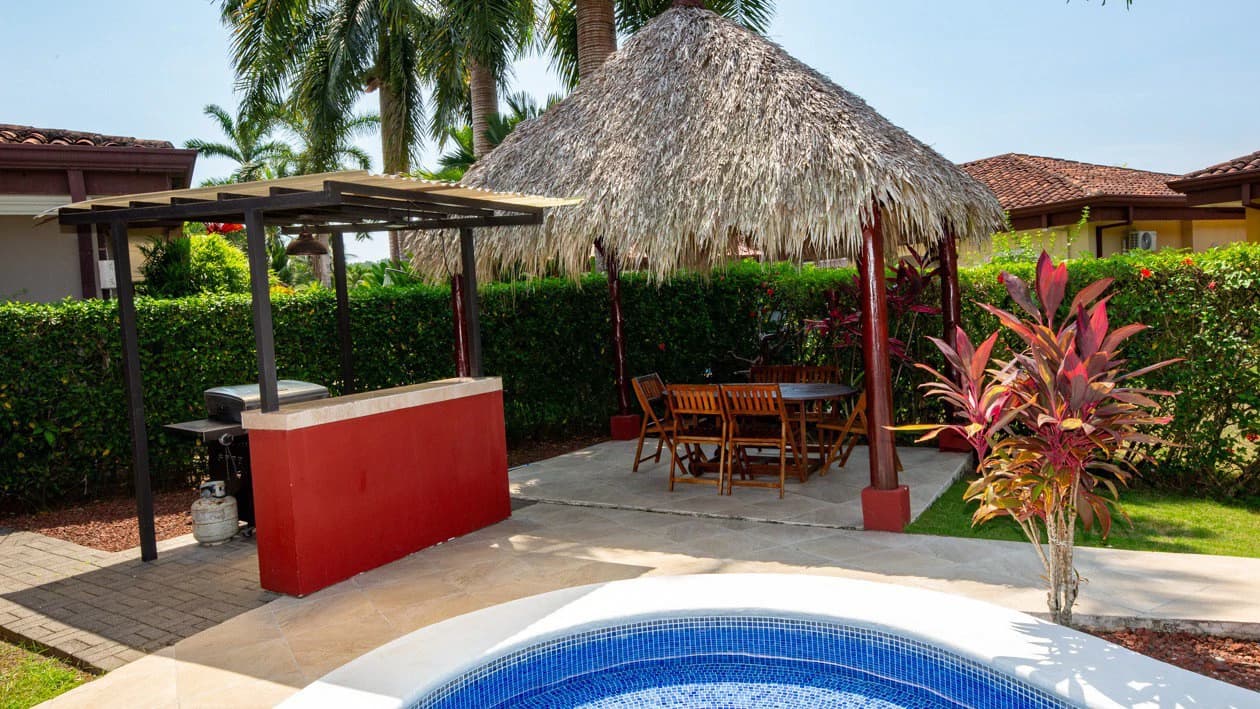 Fantastic Casa Oasis, walk to the beach in Bejuco!: Private Pool in Highly Sought after Neighborhood Ner the beach! - photo 13
