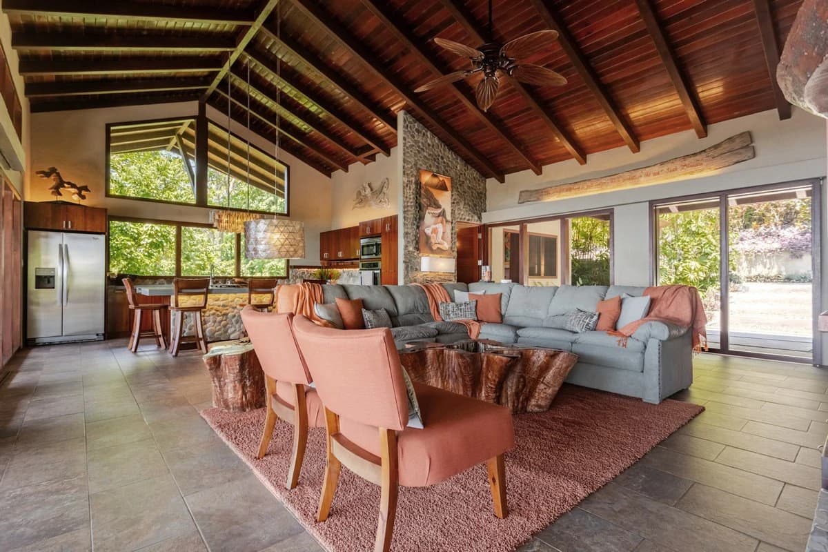 4.6 ACRES – 4 Bedroom Ultra-Private Oceanview Luxury Estate Surrounded by Rainforest!!! - photo 38