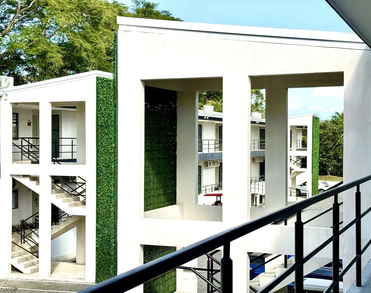 Azul del Mar 44: Affordable Condo for Sale in Los Delfines, Costa Rica - photo 4