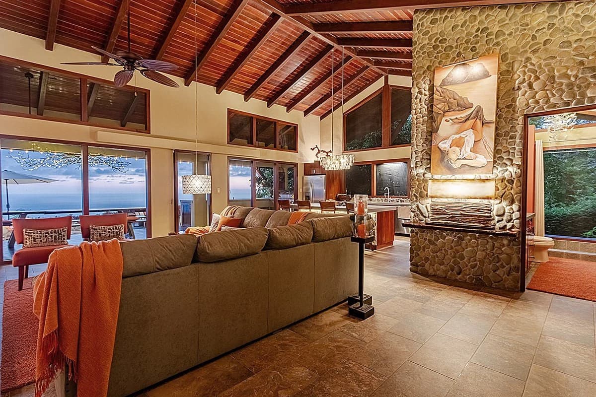 4.6 ACRES – 4 Bedroom Ultra-Private Oceanview Luxury Estate Surrounded by Rainforest!!! - photo 42