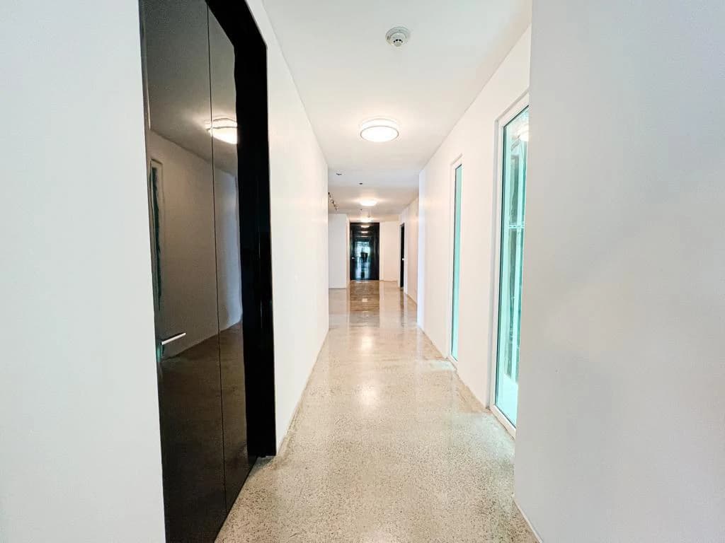 Apartment For Sale in San Rafael - photo 5