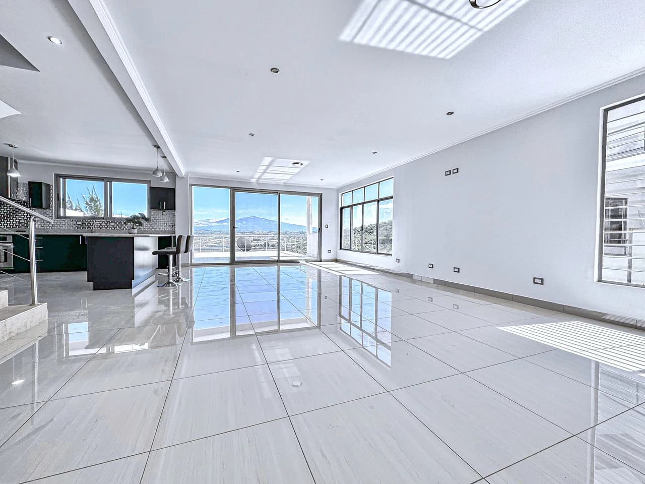 Casa Hilltop: Casa Hilltop mountainside home for sale in Guachipelin Escazu - photo 5