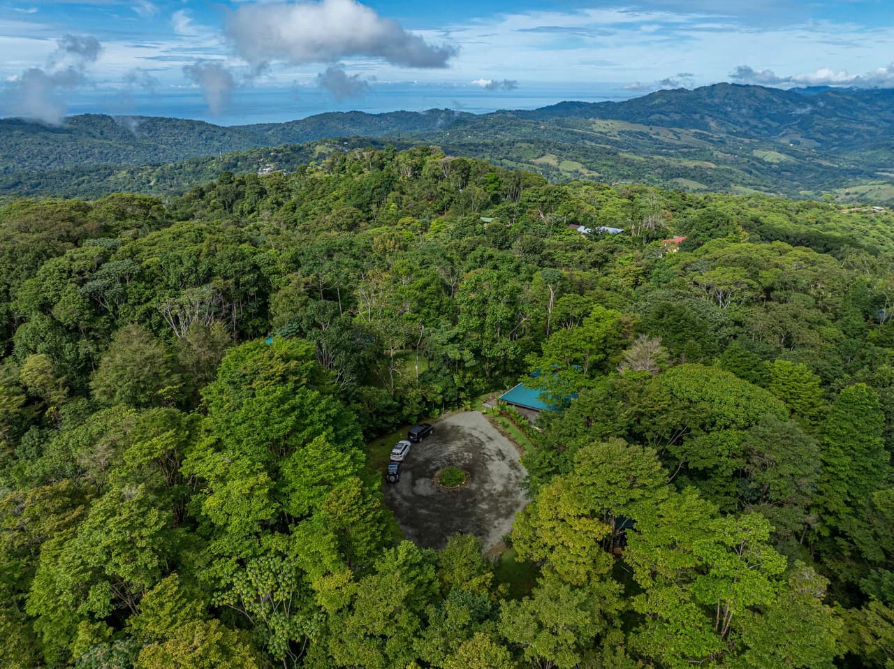 La Sombra Villas: Where Nature Meets Comfort in Tinamates! - photo 62