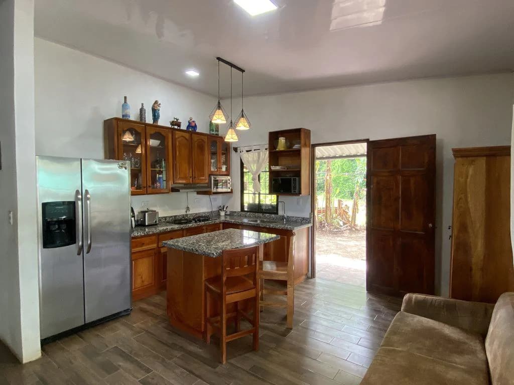 Casa Munoz: 3 Bedroom Home and 2 Unit Duplex with space for a pool, Located in El Canto de los Gavilanes - photo 20