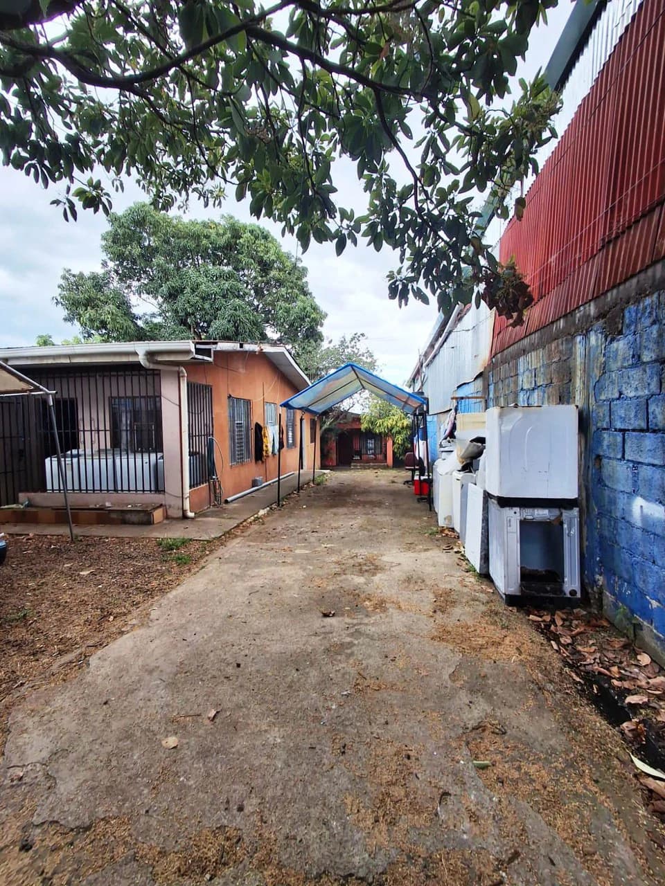 Prime Commercial Investment...: Commercial lot next to future Grecia Mall - photo 6