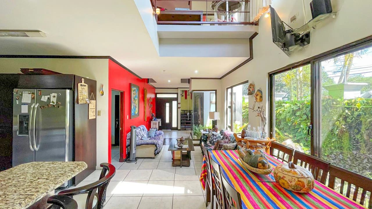 Home for sale or for RENT with furnished -Bosque Alto Condominium- Grecia - photo 4