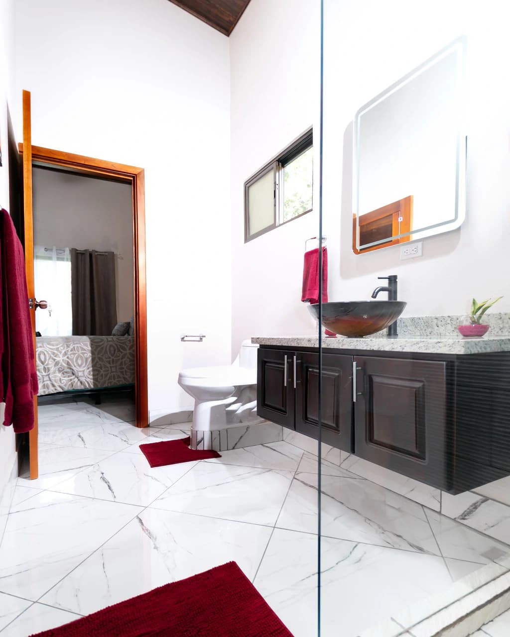 BRAND NEW 3-bedroom home, 5 minutes to Dominical Beach. - photo 25